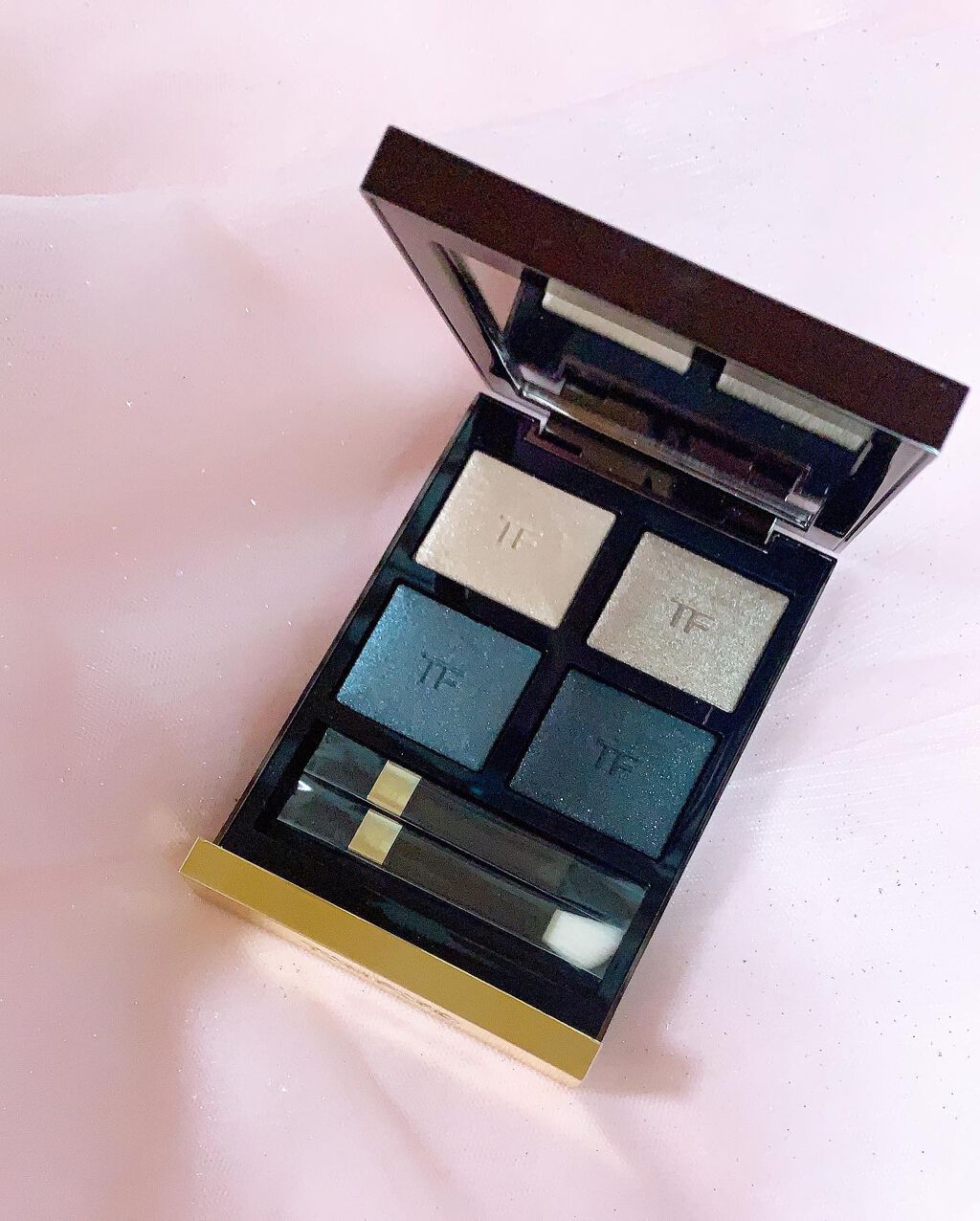 エモーションプルーフ アイ プライマー/TOM FORD BEAUTY/アイシャドウベースを使ったクチコミ（2枚目）