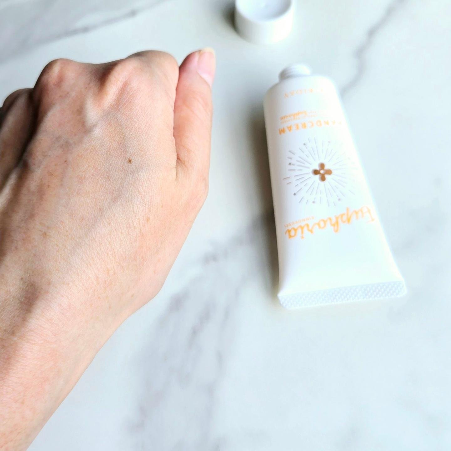 ユーフォリア・キンモクセイ ハンドクリーム/BIBIDAY/ハンドクリームを使ったクチコミ（3枚目）