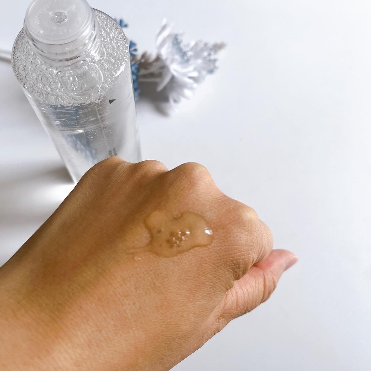 アクアヒアルロニックエッセンス/ロベクチン/化粧水を使ったクチコミ(2枚目)