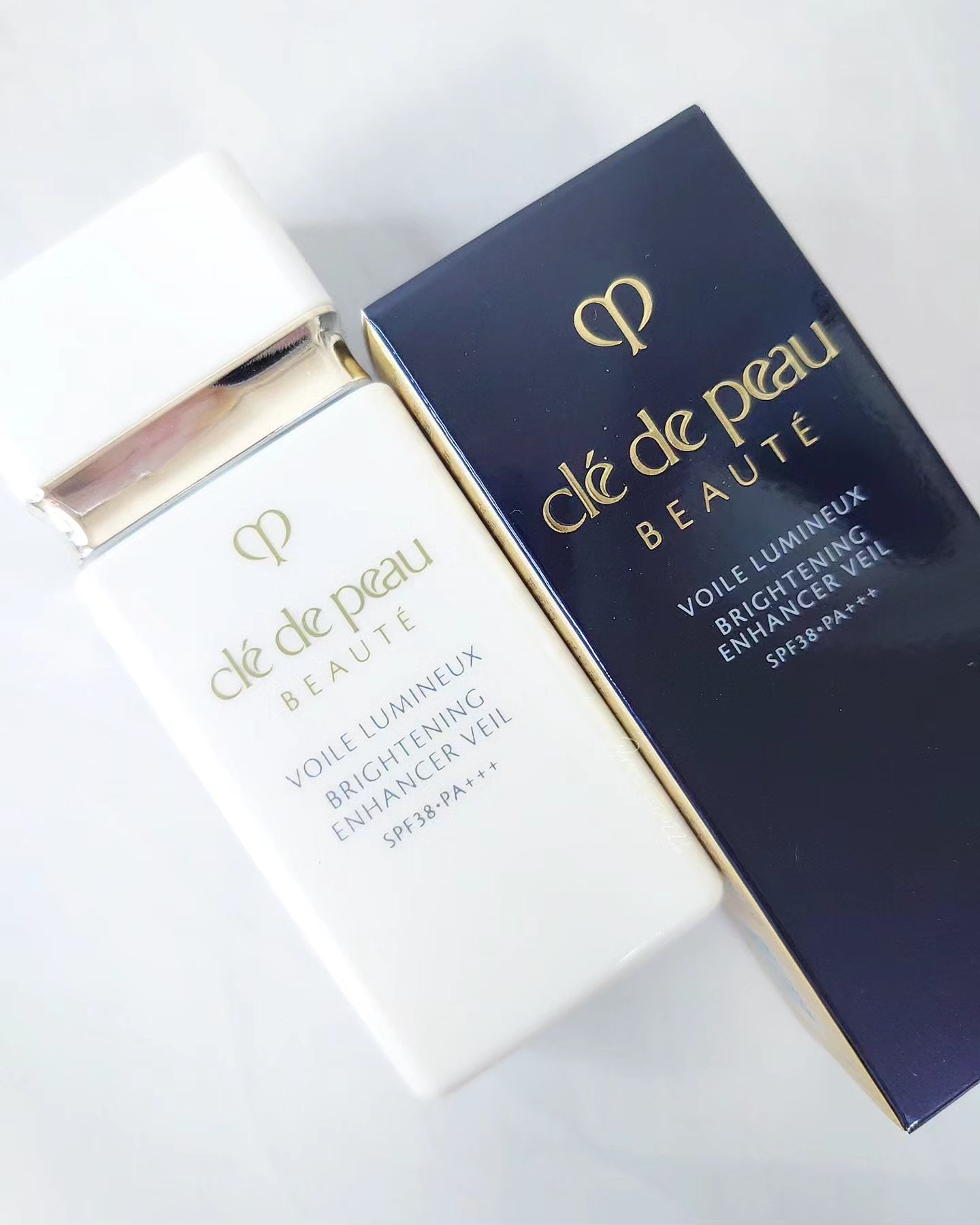 クレ・ド・ポー ボーテ ヴォワールルミヌ/クレ・ド・ポー ボーテ/化粧下地を使ったクチコミ（1枚目）