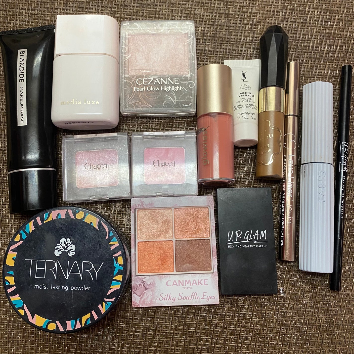 シルキースフレアイズ/キャンメイク/アイシャドウパレットを使ったクチコミ(3枚目)