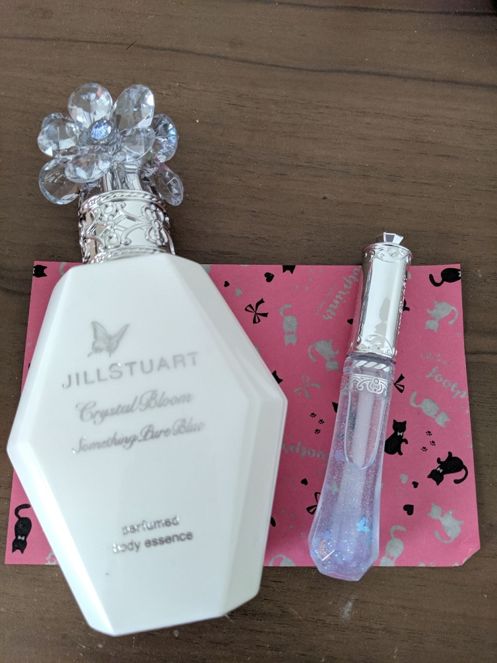 クリスタルブルーム サムシングピュアブルー パフュームド ボディエッセンス/JILL STUART/香水(その他)を使ったクチコミ（1枚目）