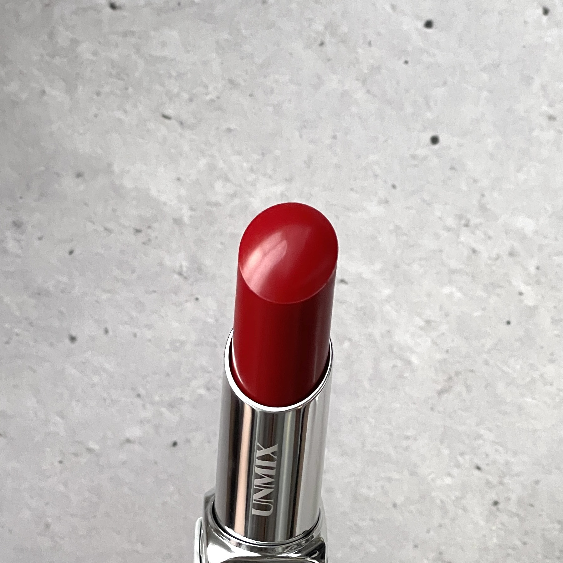 モイスチャーリップスティック グロウ 01　レッドローズ/UNMIX/口紅を使ったクチコミ（2枚目）