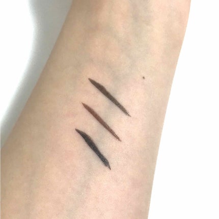 モテライナー リキッド/UZU BY FLOWFUSHI/リキッドアイライナーを使ったクチコミ(3枚目)