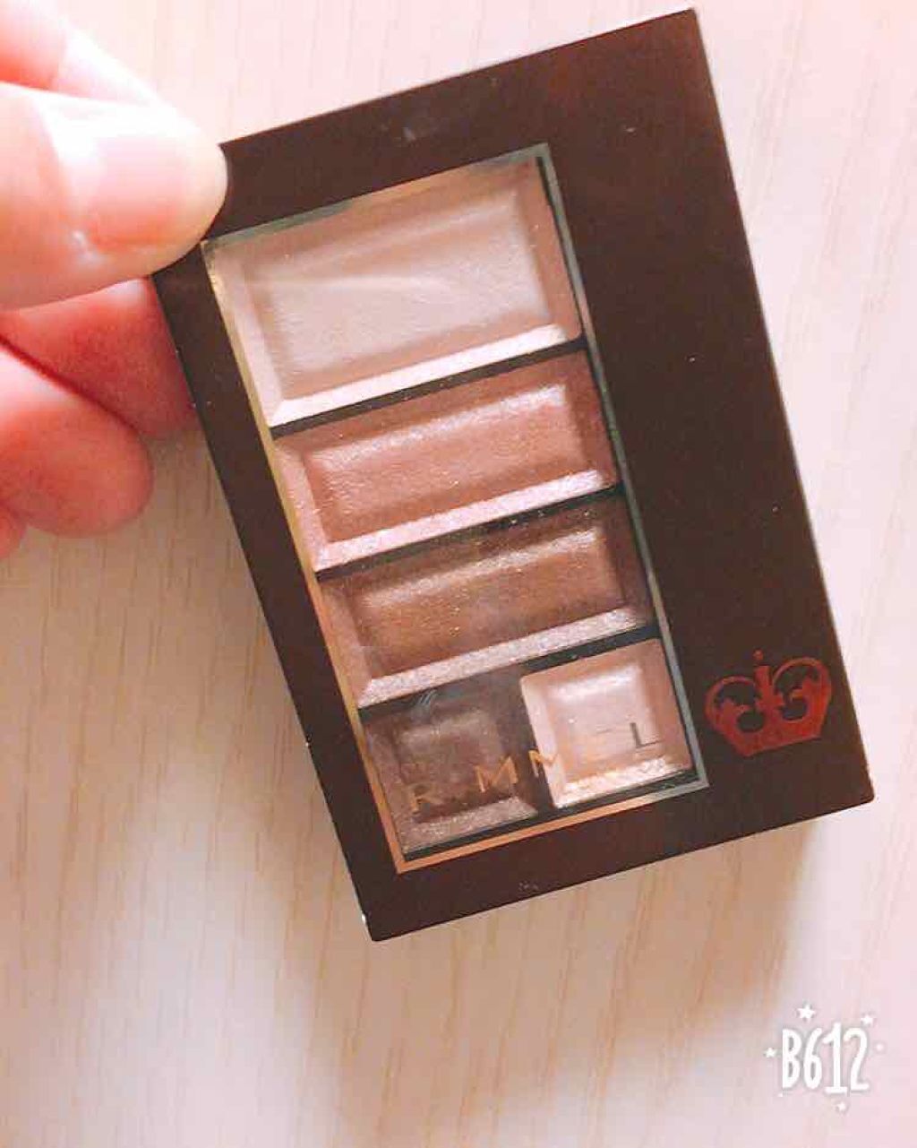 ショコラスウィート アイズ/リンメル ロンドン/アイシャドウパレットを使ったクチコミ（1枚目）