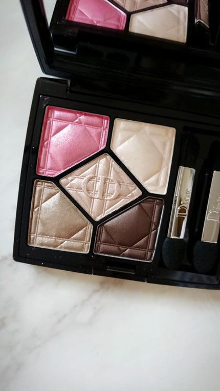 サンク クルール/Dior/アイシャドウパレットを使ったクチコミ(2枚目)