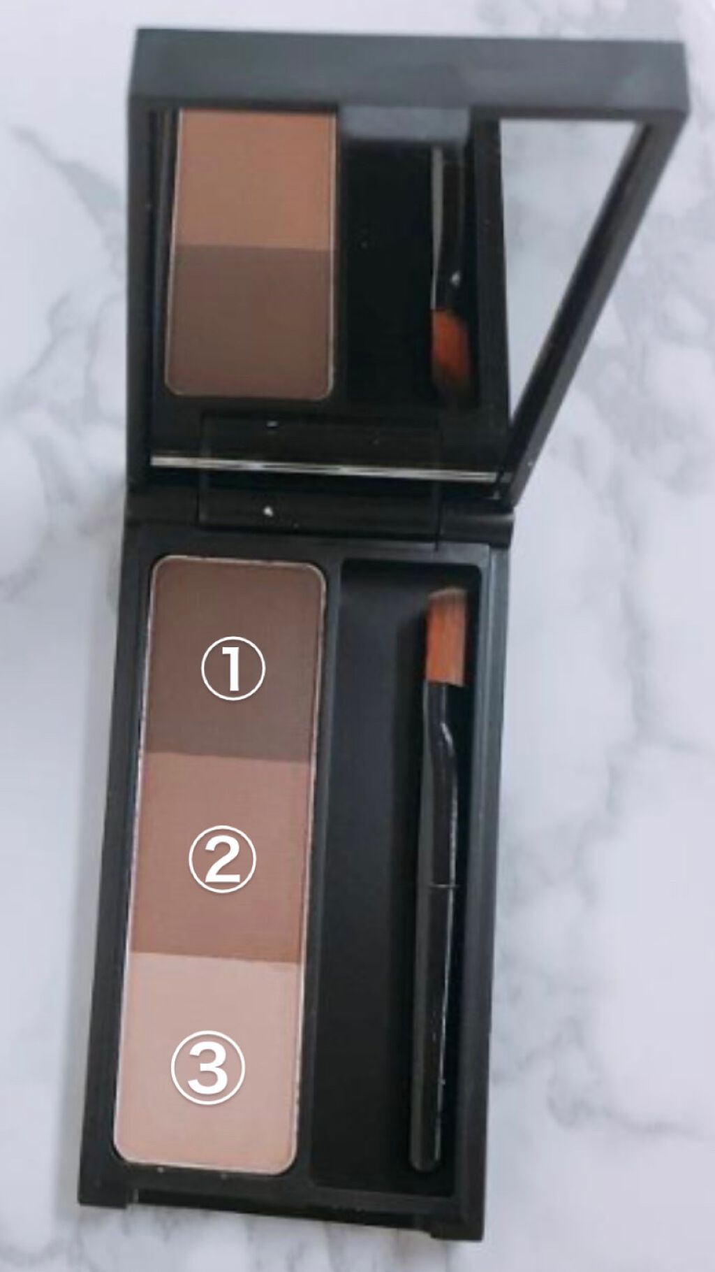 。 on LIPS 「ユアグラムのアイブロウパウダーは本当にケイトのアイブロウパウダ..」(1枚目)