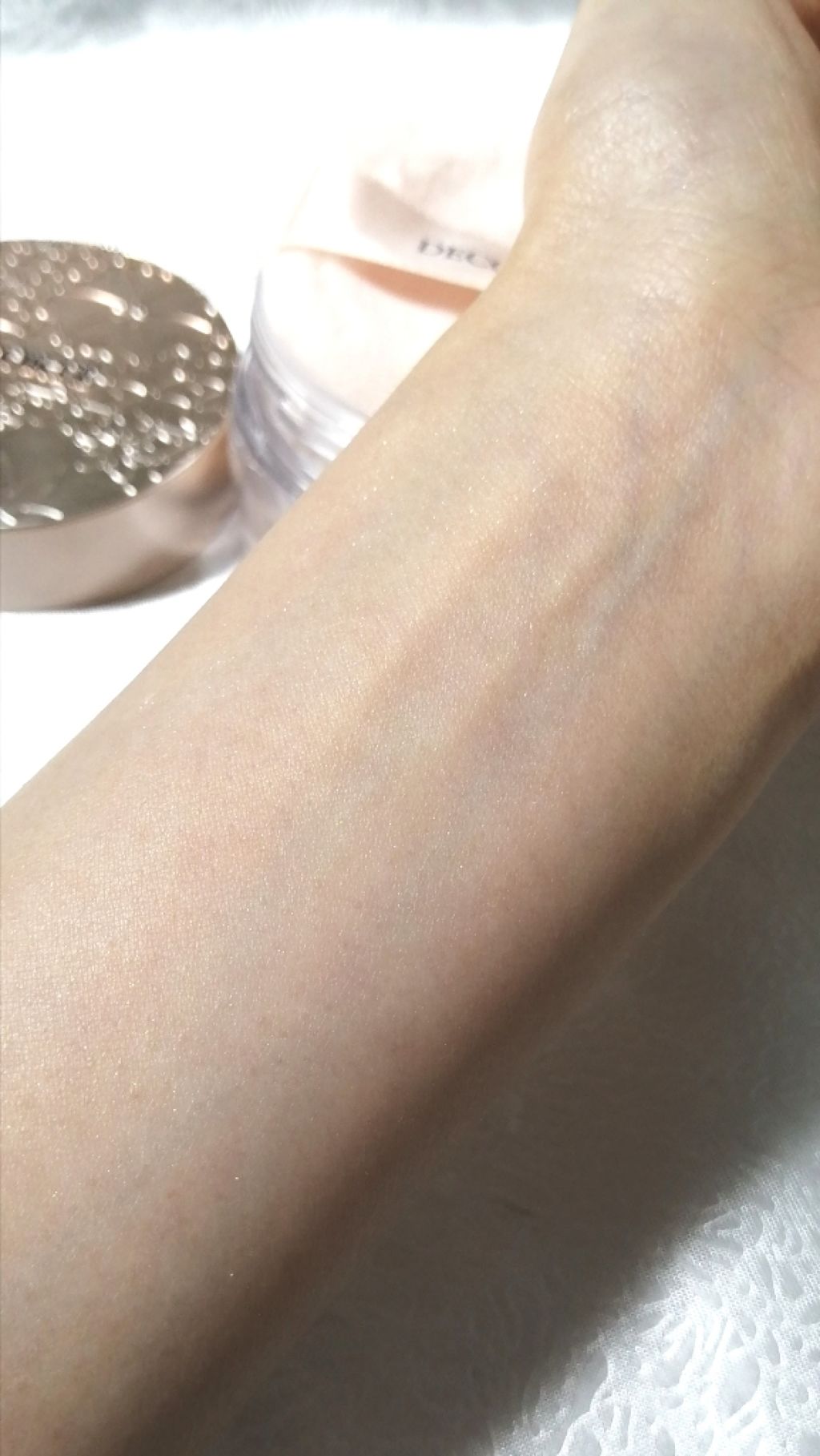 AQ MW フェイスパウダー 11 luminary ivory/DECORTÉ/ルースパウダーを使ったクチコミ（3枚目）