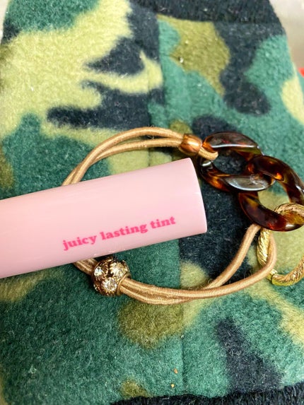 ジューシーラスティングティント/rom&nd/リップティントを使ったクチコミ(4枚目)