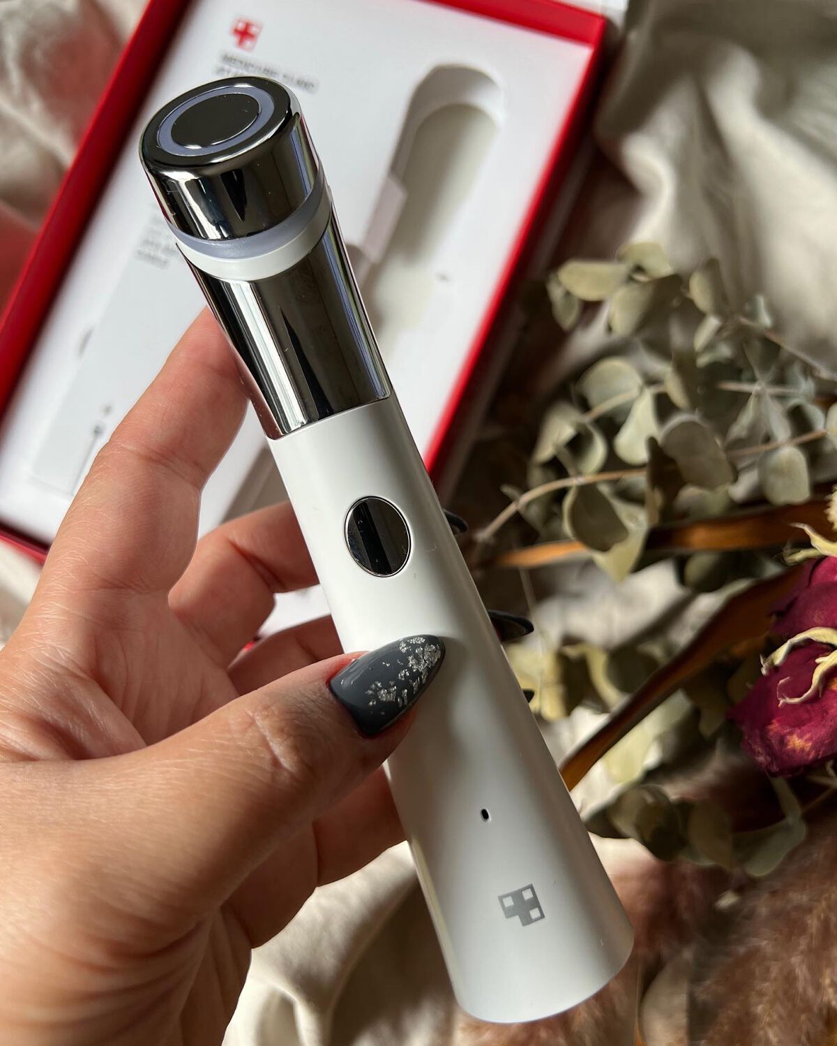 AGE-Rダーマエアショット/MEDICUBE/美顔器・マッサージを使ったクチコミ(2枚目)