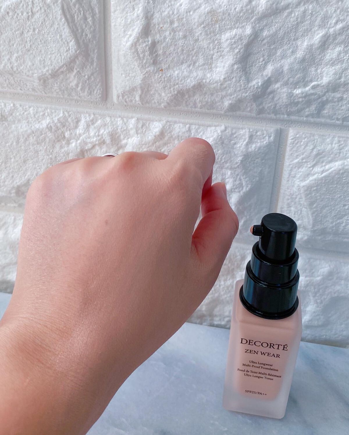 ゼン ウェア フルイド/DECORTÉ/リキッドファンデーションを使ったクチコミ(6枚目)