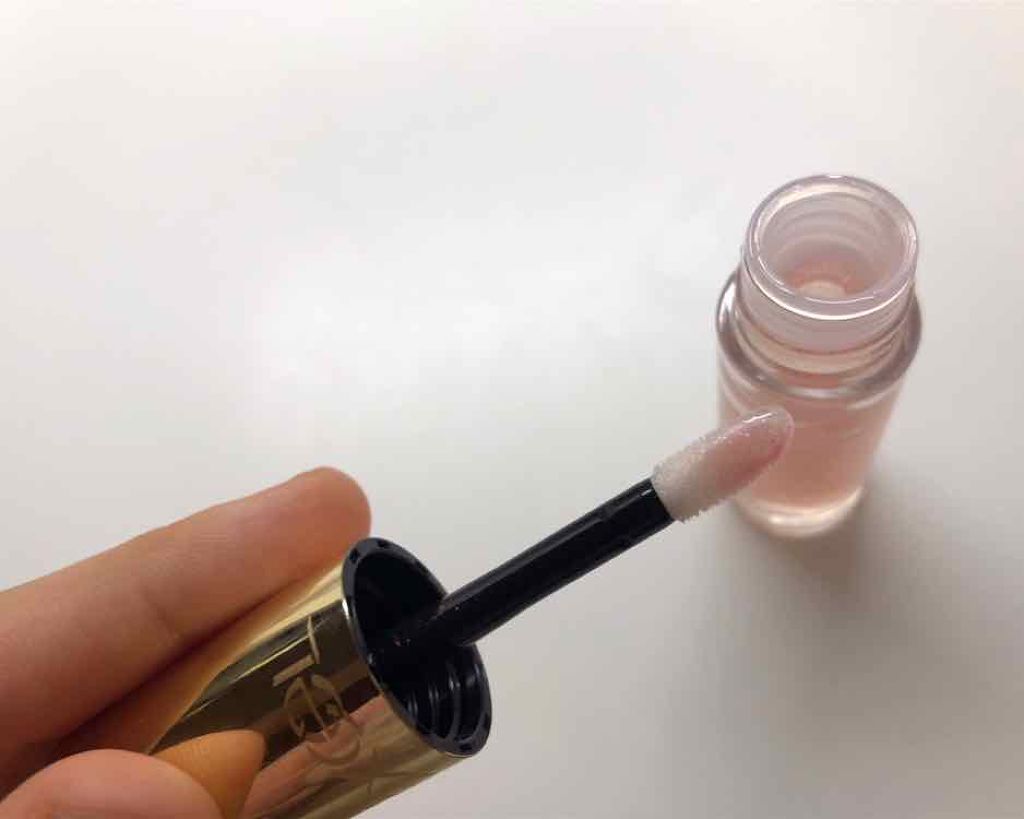 リップケアオイル/excel/リップグロスを使ったクチコミ（2枚目）