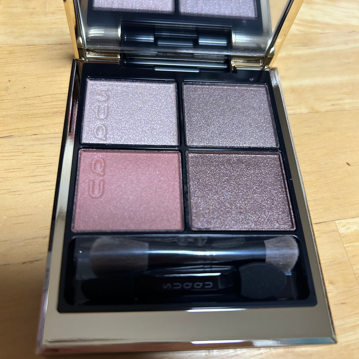 シグニチャー カラー アイズ/SUQQU/アイシャドウパレットを使ったクチコミ(2枚目)