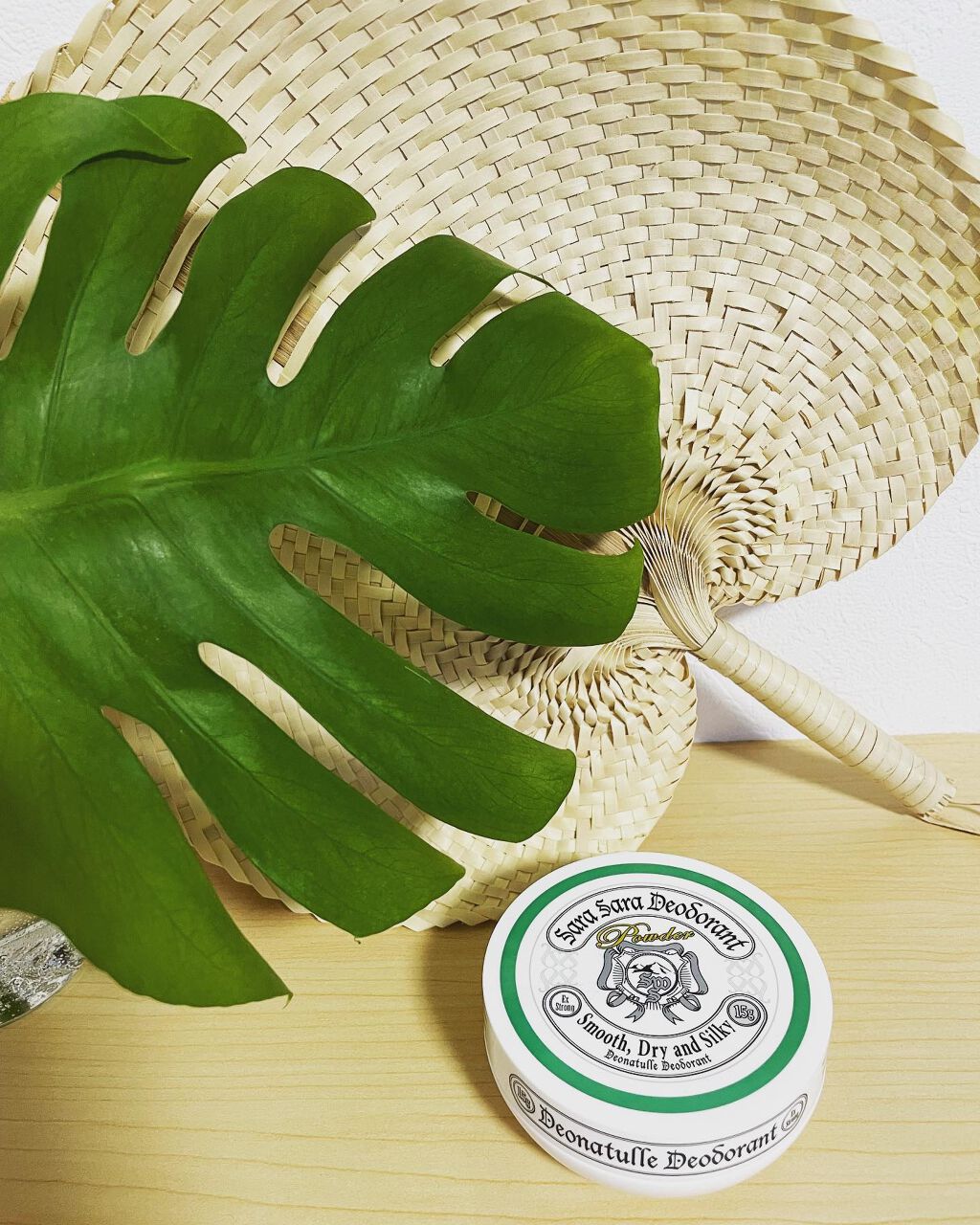 薬用さらさらデオドラントパウダー/デオナチュレ/デオドラント・制汗剤を使ったクチコミ（2枚目）