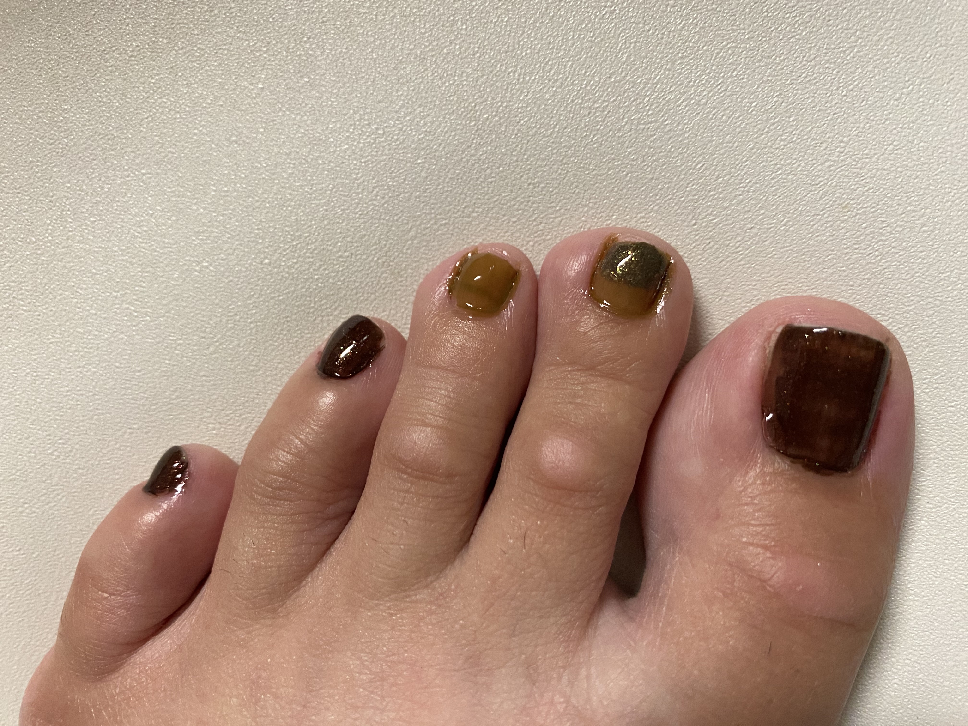 カラフルネイルズ/キャンメイク/マニキュアを使ったクチコミ（2枚目）