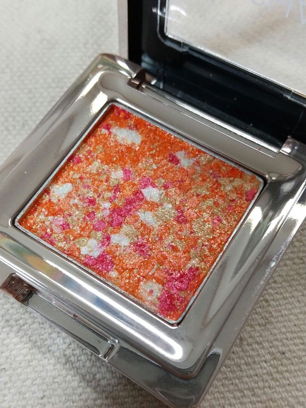 グリッタープリズム シャドウ/MISSHA/グリッターを使ったクチコミ（2枚目）