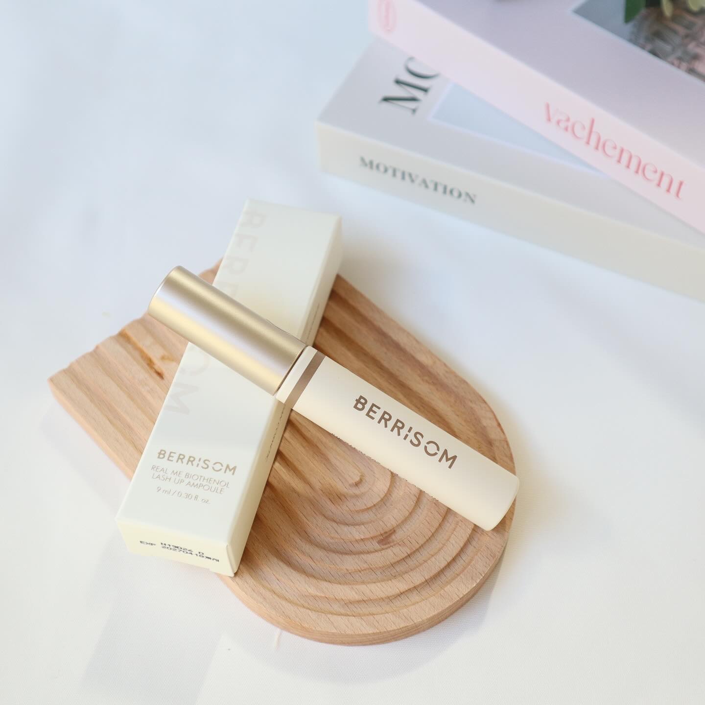 リアルミービオテノールラッシュアップアンプル/ベリサム/まつげ美容液を使ったクチコミ（1枚目）