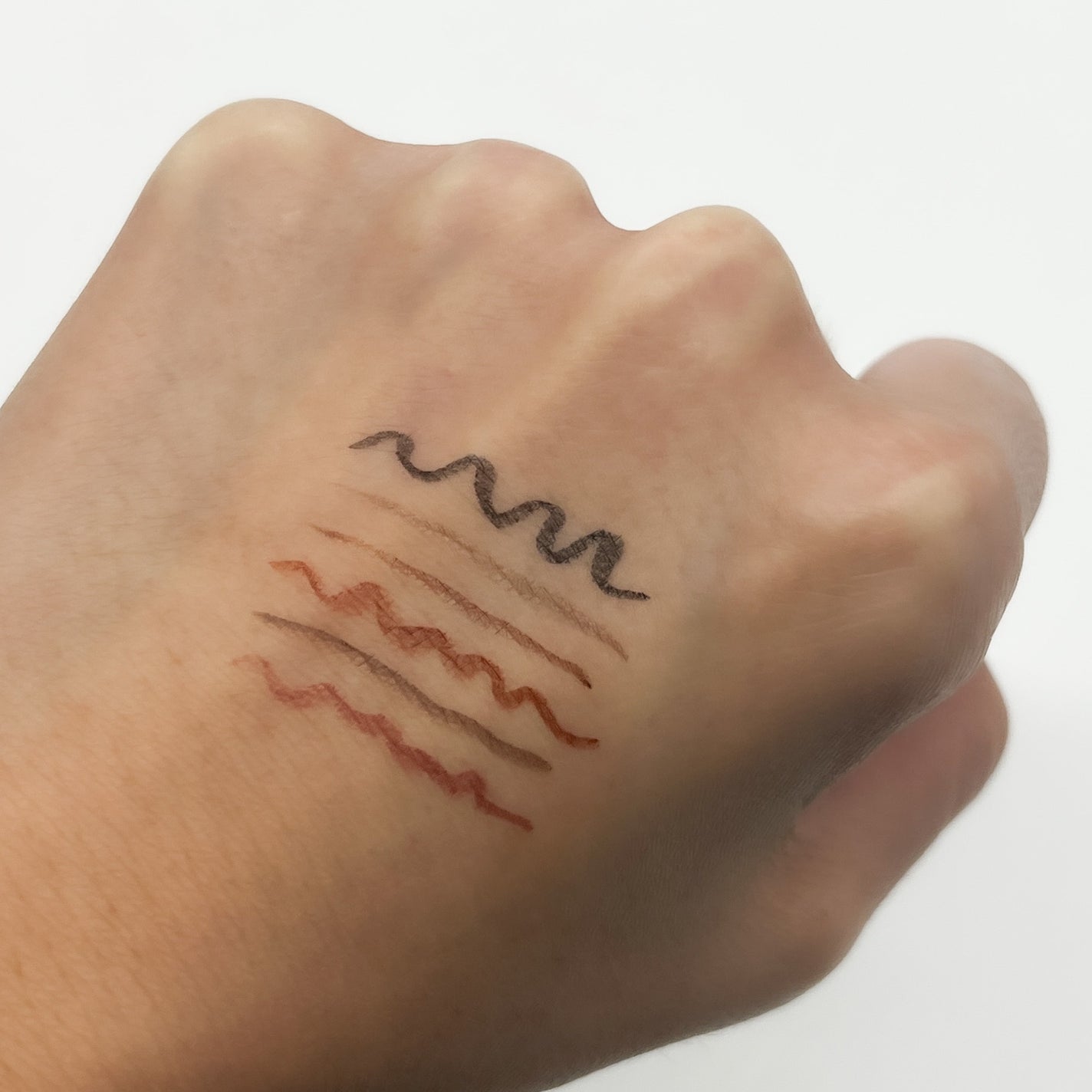 リアルラスティングアイライナー24hWP/K-パレット/リキッドアイライナーを使ったクチコミ(5枚目)