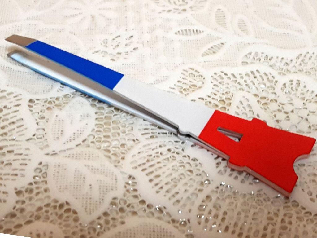 エッフェル塔 眉ツィーザー/セイワ・プロ/毛抜きを使ったクチコミ(2枚目)