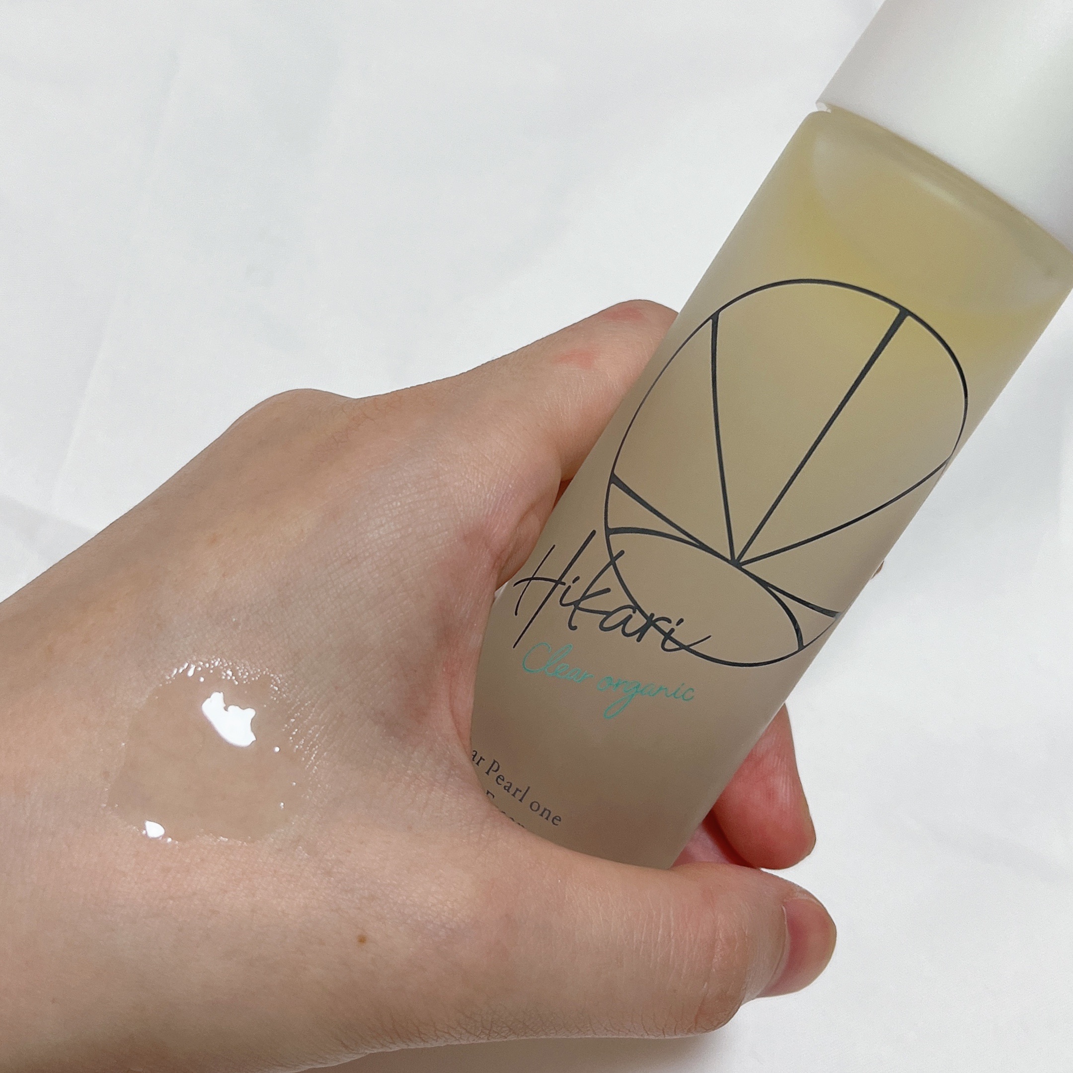 クリアパールワン ブライトエッセンス/HIKARI CLEAR オーガニック/美容液を使ったクチコミ（2枚目）