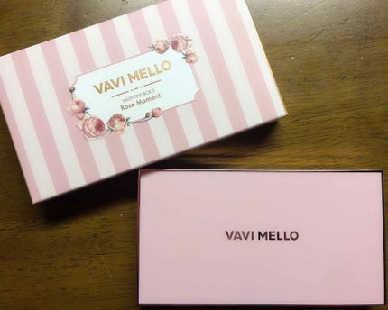 バレンタインボックス3ローズモーメント/VAVI MELLO/アイシャドウパレットを使ったクチコミ(1枚目)