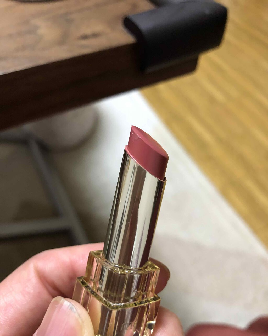 ラスティンググロスリップ/CEZANNE/口紅を使ったクチコミ(2枚目)