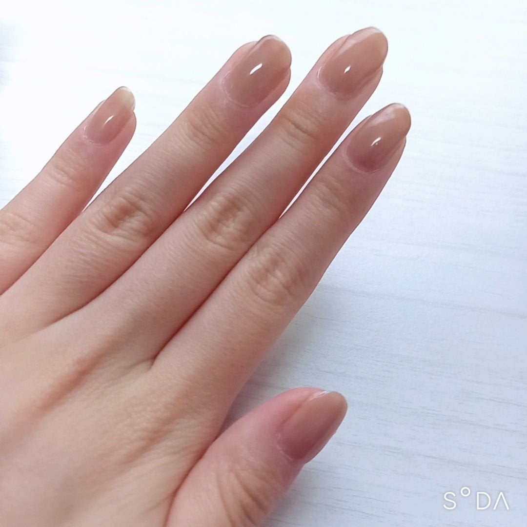 もか on LIPS 「百均でセルフネイル!CanDoのBEIGEでセルフネイルしまし..」(2枚目)