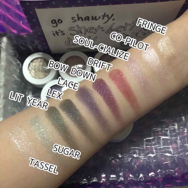 Super Shock Shadow/ColourPop/パウダーアイシャドウを使ったクチコミ（2枚目）