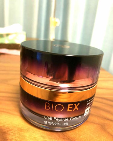 TONYMOLY BIO EX cell Peptide Creamのクチコミ「友人のお土産で貰いました！

匂いの割に低刺激。
私は肌が弱いので大丈夫かな？と思いましたが荒.....」（1枚目）