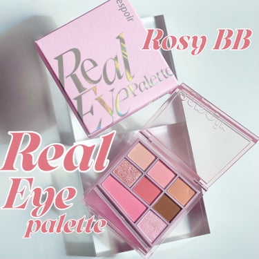 #PR《#espoir》
【提供:espoir様】
よりいただきました、ありがとうございます🌹
🎀2023 F/W  Rosy BB Edition🎀
▫️リアルアイパレット
color: Rosy BB
▫️ザ・スリークリップスティッククリームマット
color: Rosy BB/Real Rosy
▫️クチュールリップグロス
color: Rosy beam

🩷 Real Eye Palette🩷

血色感のある鮮やかなロージーカラーに
やさしい陰影カラーを加えたパレット🎨

さらふわなベールマット6色
しっとりとしたピュアグリッターとシルキーシマー各1色


🎀 The Sleek Cream Matte 🎀

肌トーン問わず使いやすいロージーカラーの
ベルベットマットリップ。

ふんわりとしつつもパサつきにくい🌿

透明感のあるロージーピンクにスリムな
パッケージのアイテム。

🩰 CouTure Lip Gloss 🩰

高級感のあるガラス玉のようなきらぷるグロス🤍

ピンクローズベースに
ほのかに輝くピンクゴールドのパールを配合✨

ベタつきにくくしっとりとしたツヤ感🌼

唇にフィットしやすい
ツーウェイスプーン型アプリケーター🥄

【使ってみて】　

🩷リアルアイパレット

程よく青みの入ったピンク色が揃ったパレット。

青みが強いと私の肌ではあまり色が見えにくく
なりやすいのですが、
少しローズ寄りなことでお色味を楽しめるピンク色でした✨

マットカラーは粉飛び少なくふわっと発色。
グリッターやシマーはラメ飛びしにくい
しっとりとしたテクスチャーで、
どちらのラメ感もザクザクしにくく
程よく密着してくれるかんじでした🥰

🎀ザ・スリークリップスティッククリームマット

ボールペンくらい細くて長いタイプの
リップスティック。

ある程度の固さはあり安定して細かい部分まで塗りやすく、
少量でも伸びがよく発色がいい印象。

ティッシュオフした後も色持ちも良く
パサパサしすぎない仕上がりが良かったです🌹


🩰クチュールリップグロス

半透明のピンク色に透けるボトルからグロスが見える
デザインが可愛らしいグロス。

とろさらなテクスチャーなのに
もたつき、ベタつきは控えめで使いやすい👍🏻

カラーは薄ピンク色をしていますが、
塗ってみるとほぼ透明に発色するので
ベースのカラーに影響が出にくい。

パールは細かく、よくみるとチラチラっと
光るくらい繊細でさりげない煌めき。
パールのざらつきはなく使い心地しっとり🥰

アプリケーターはシリコンタイプなので
使用後拭き取りやすいため衛生的でした🌼

________________________

気になる方はぜひ🌼

 の画像 その1