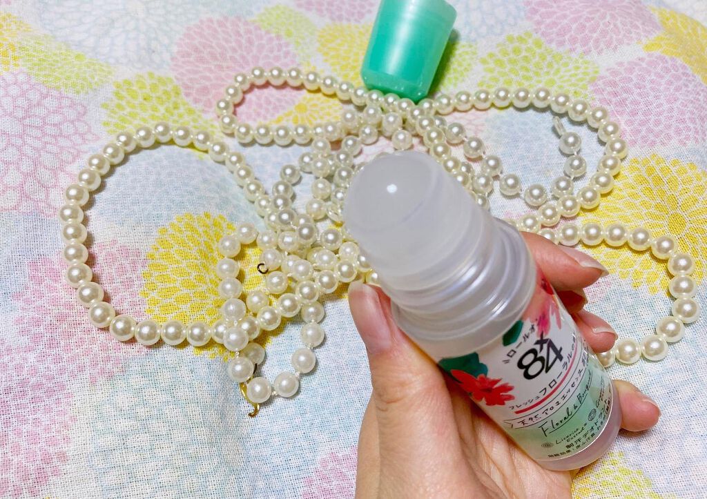 ロールオン フレッシュフローラルの香り/８ｘ４/デオドラント・制汗剤を使ったクチコミ（3枚目）