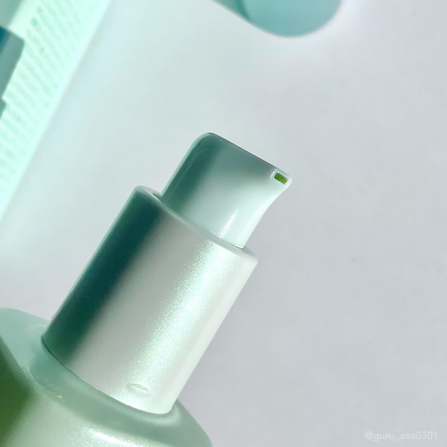 マスクフィットトーンアップエッセンス ミント/TIRTIR(ティルティル)/化粧下地を使ったクチコミ（2枚目）