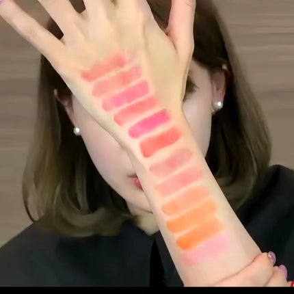 ルージュスターヴァイブラント/KANEBO/口紅を使ったクチコミ(4枚目)