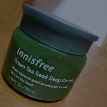 
イニスフリー 
green tea seed deep cream

お風呂上りの美容液等終わった後/朝の洗顔後
の1日2回使用

乾燥肌だけど一日中乾燥しない優れもの
触った感じベタベタしすぎない程