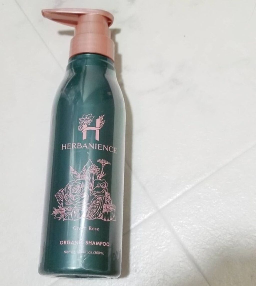 ハーバニエンス シャンプー・コンディショナー（グリーンローズ）/HERBANIENCE/市販シャンプーを使ったクチコミ（1枚目）