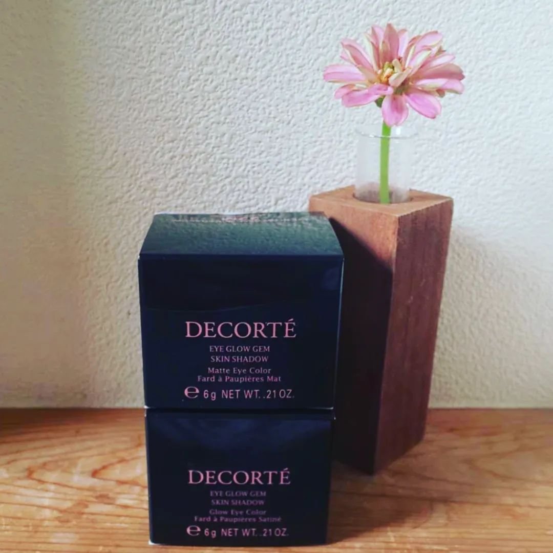 アイグロウジェム スキンシャドウ/DECORTÉ/ジェル・クリームアイシャドウを使ったクチコミ（1枚目）