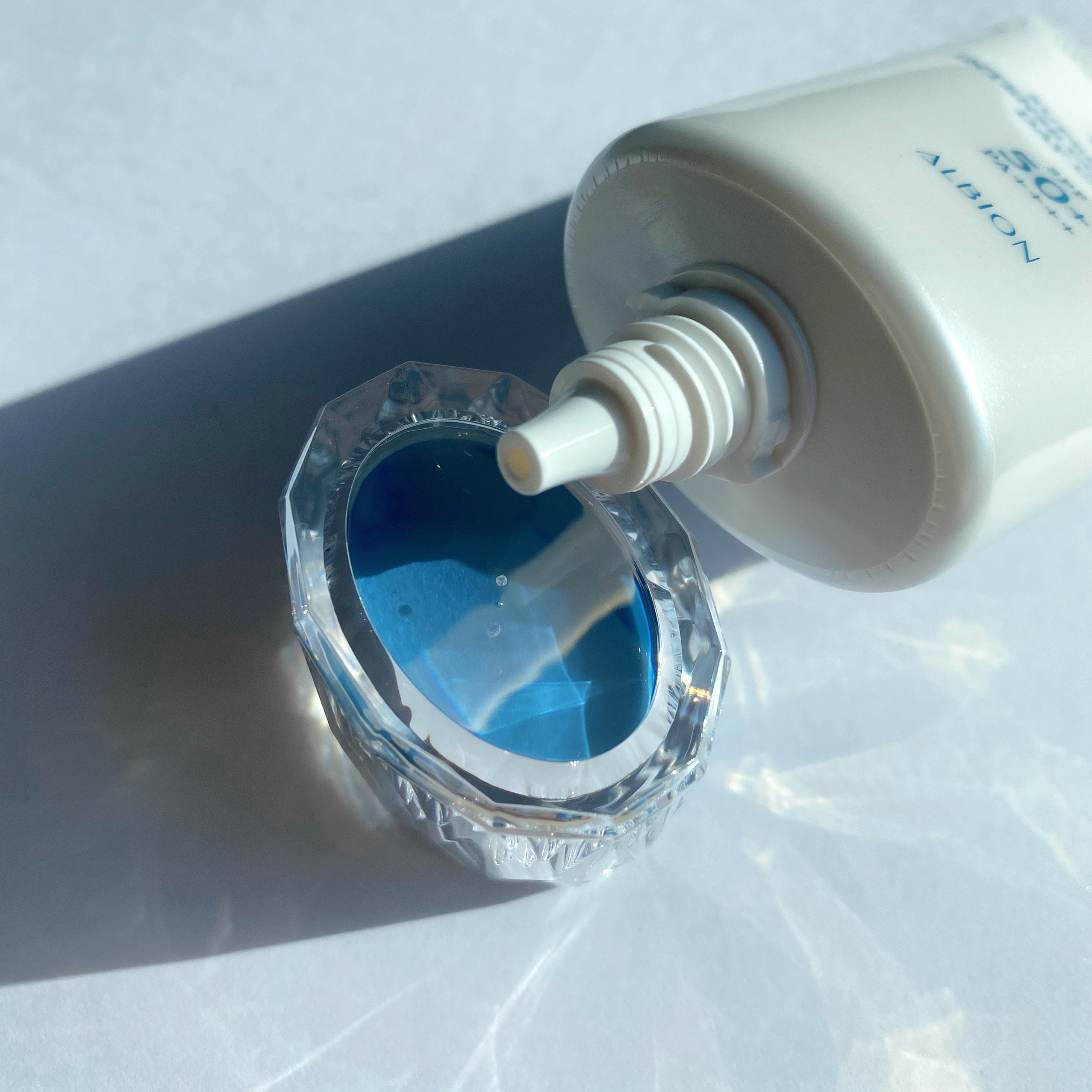 スーパー UV カット インテンスコンセントレート デイクリーム/ALBION/日焼け止めクリームを使ったクチコミ（2枚目）