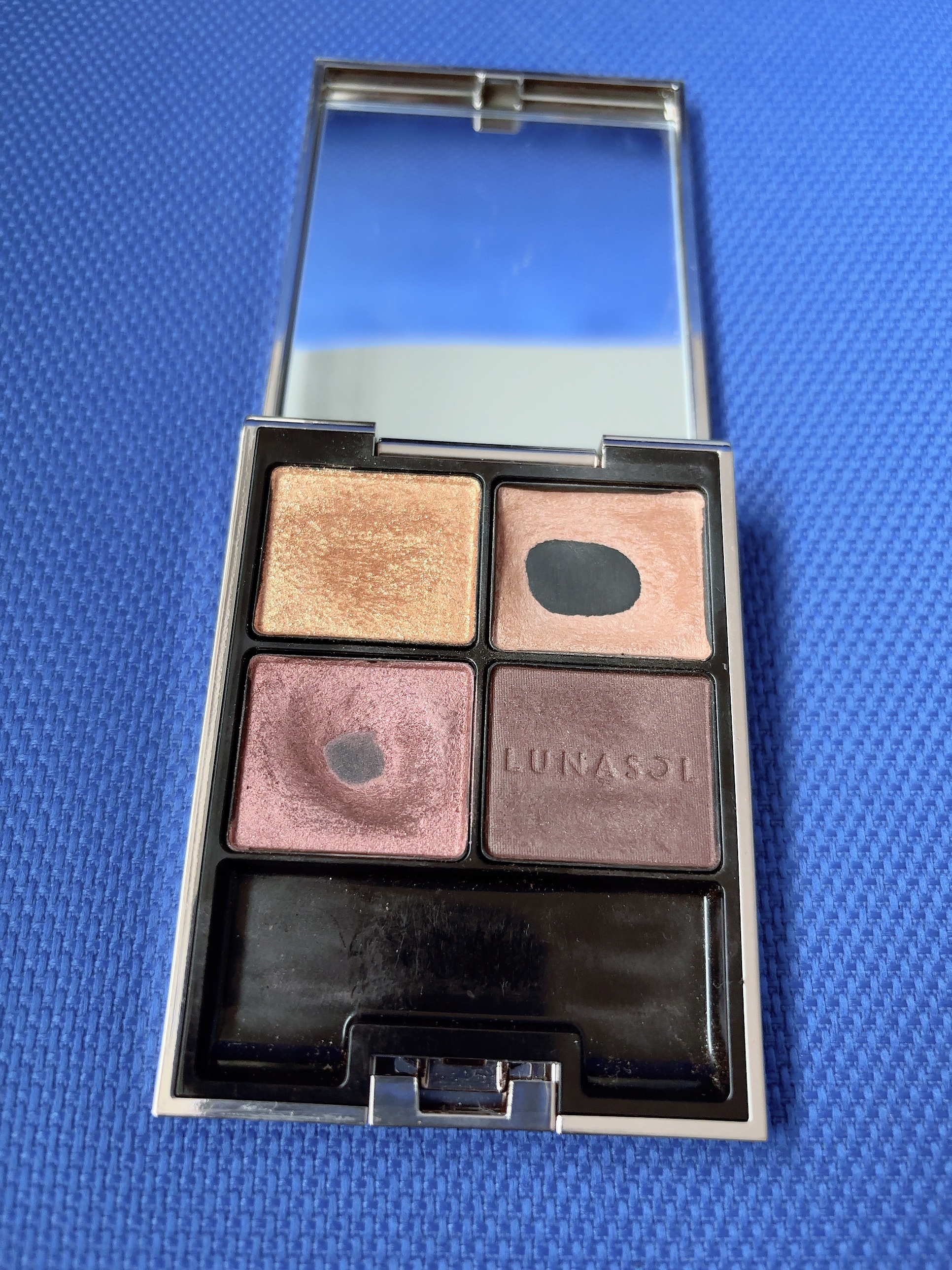 アイカラーレーション/LUNASOL/アイシャドウパレットを使ったクチコミ（2枚目）