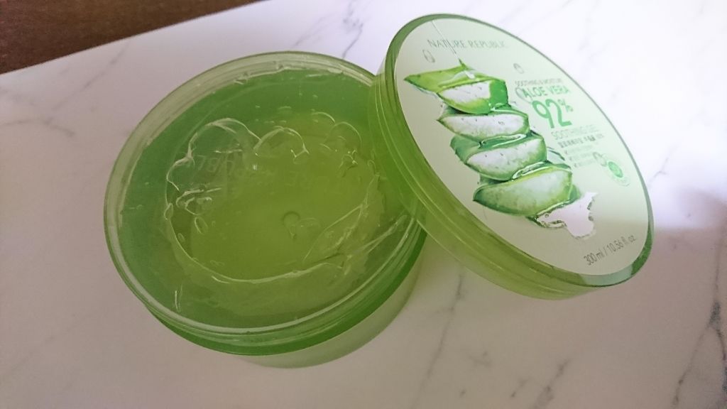 マイルド&モイスチャーアロエジェル/ネイチャーリパブリック/ボディローションを使ったクチコミ(1枚目)