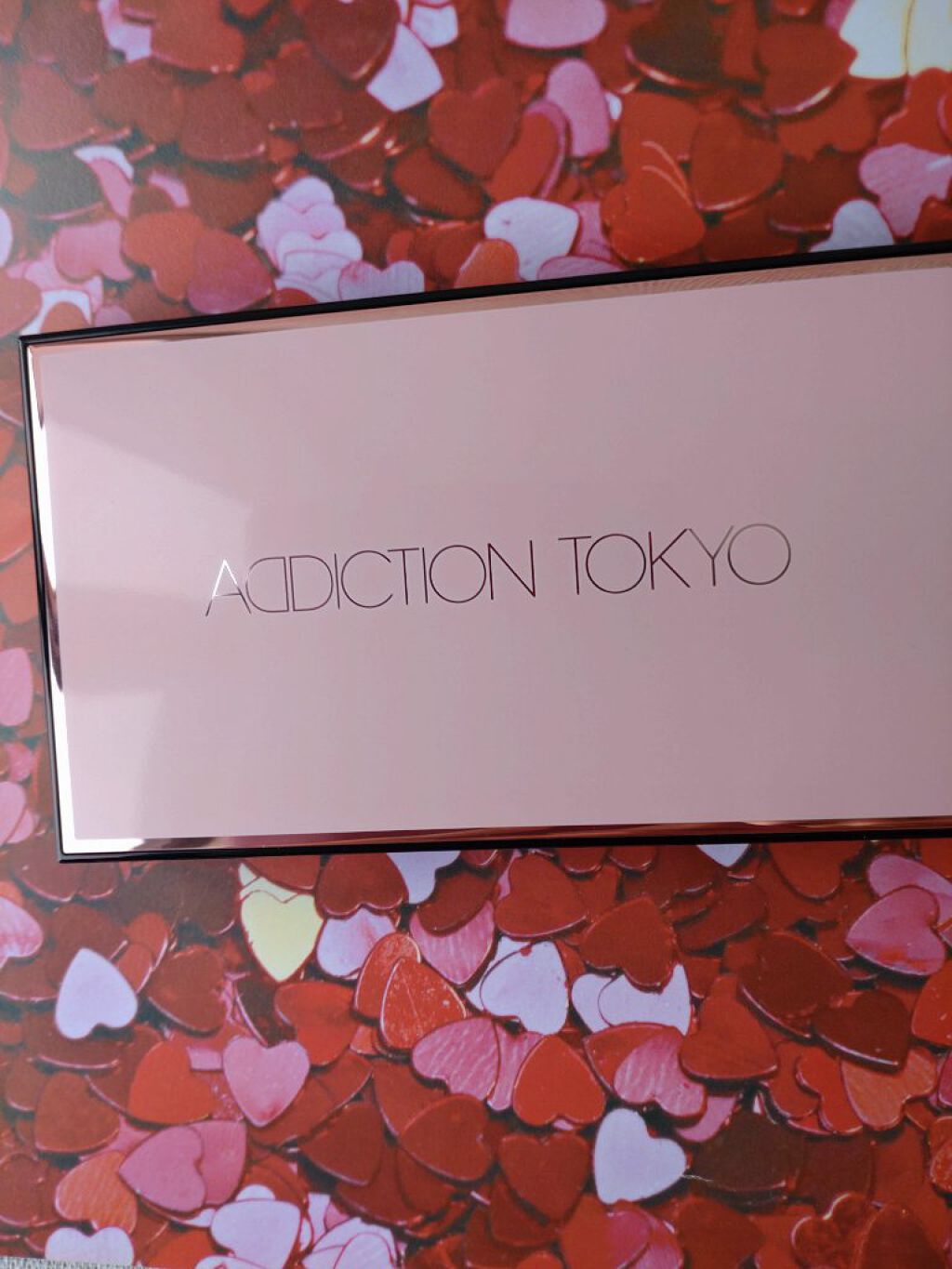 コンパクトアディクション “エターナル イン ピンク”/ADDICTION/アイシャドウパレットを使ったクチコミ（2枚目）