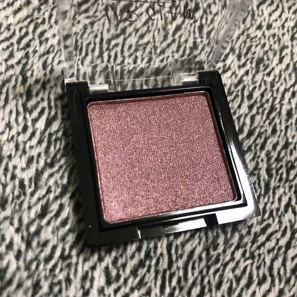 UR GLAM　POWDER EYESHADOW/U R GLAM/単色アイシャドウを使ったクチコミ（2枚目）