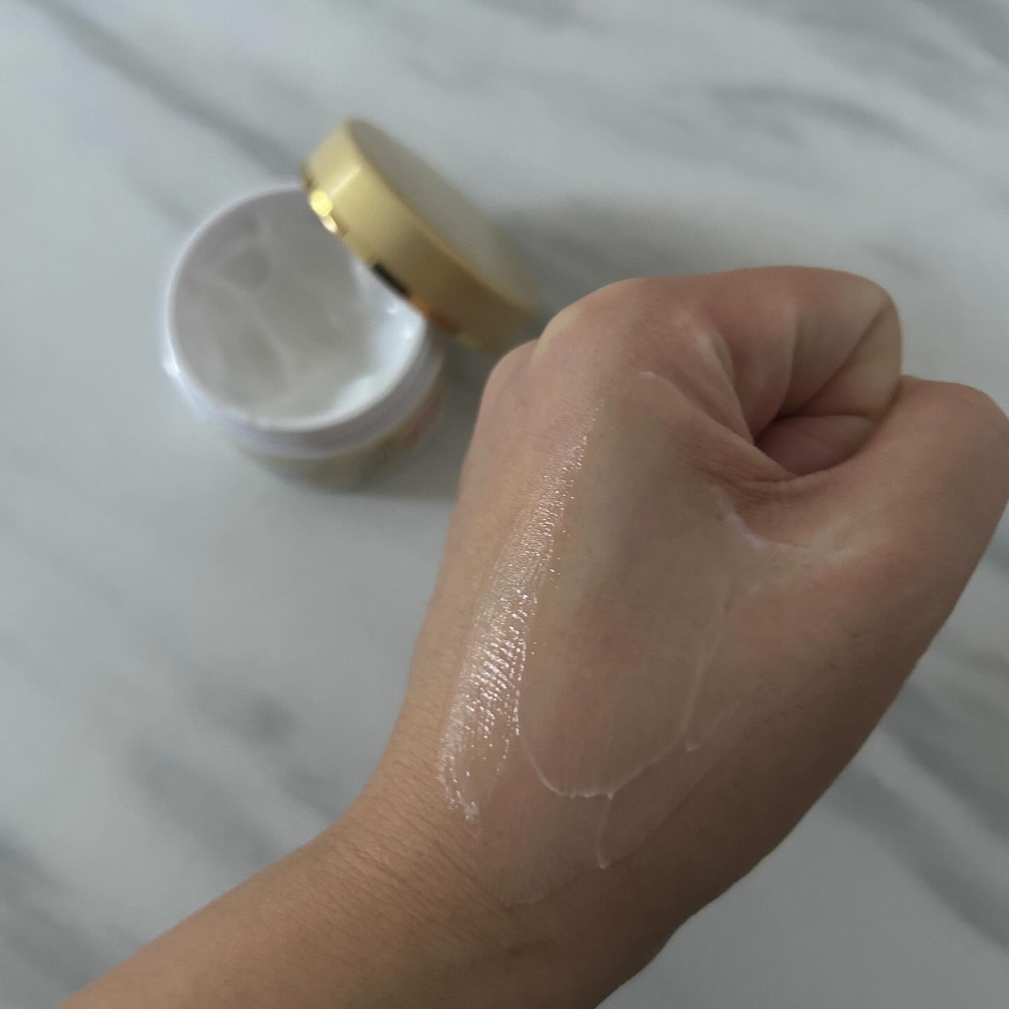 金のプラセンタもっちり白肌濃クリーム/ホワイトラベル/フェイスクリームを使ったクチコミ（3枚目）