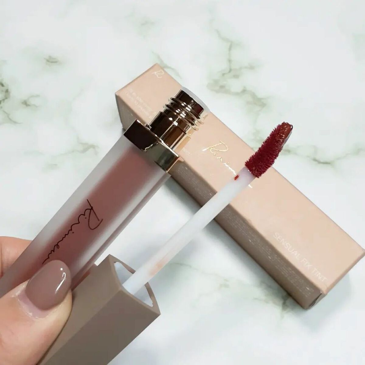 センシュアルフィックスティント/Ririmew/リップティントを使ったクチコミ(2枚目)