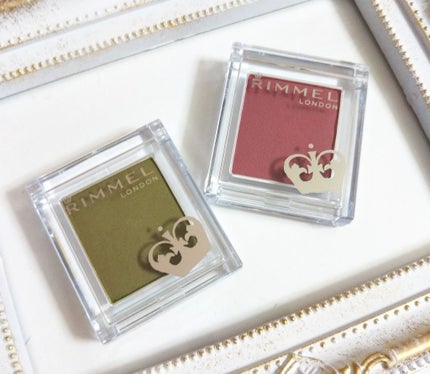 プリズム パウダーアイカラー/リンメル ロンドン/単色アイシャドウを使ったクチコミ(1枚目)