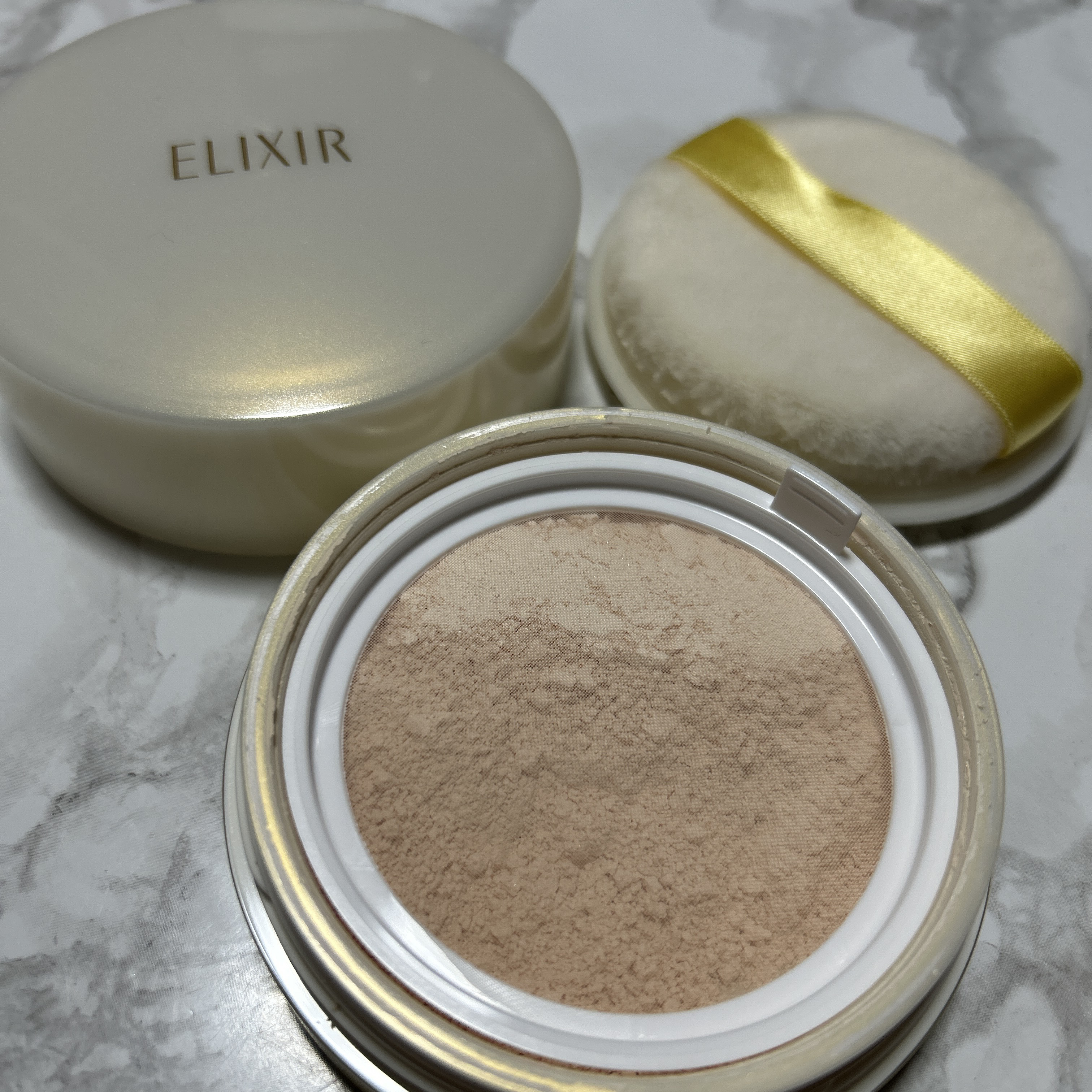 エリクシール シュペリエル ルースパウダー/エリクシール/ルースパウダーを使ったクチコミ（1枚目）