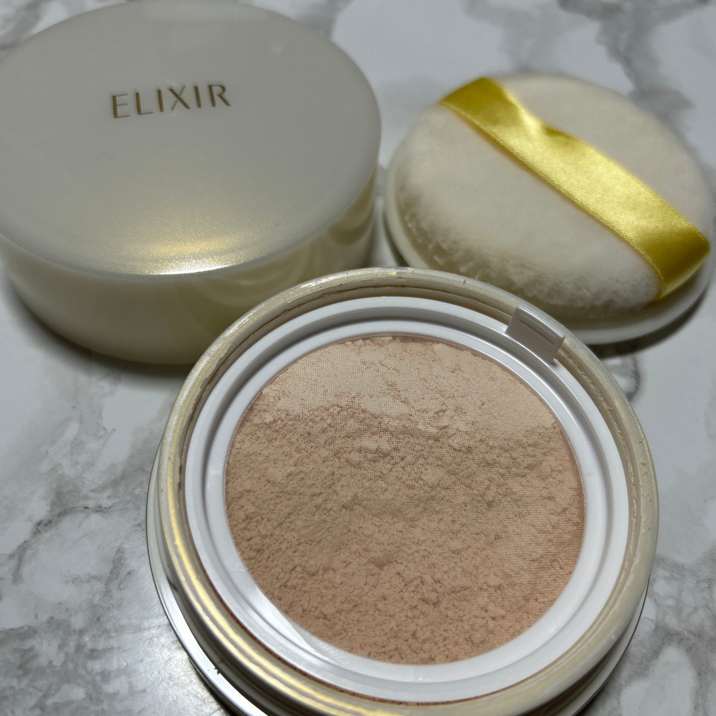 エリクシール シュペリエル ルースパウダー/エリクシール/ルースパウダーを使ったクチコミ(1枚目)