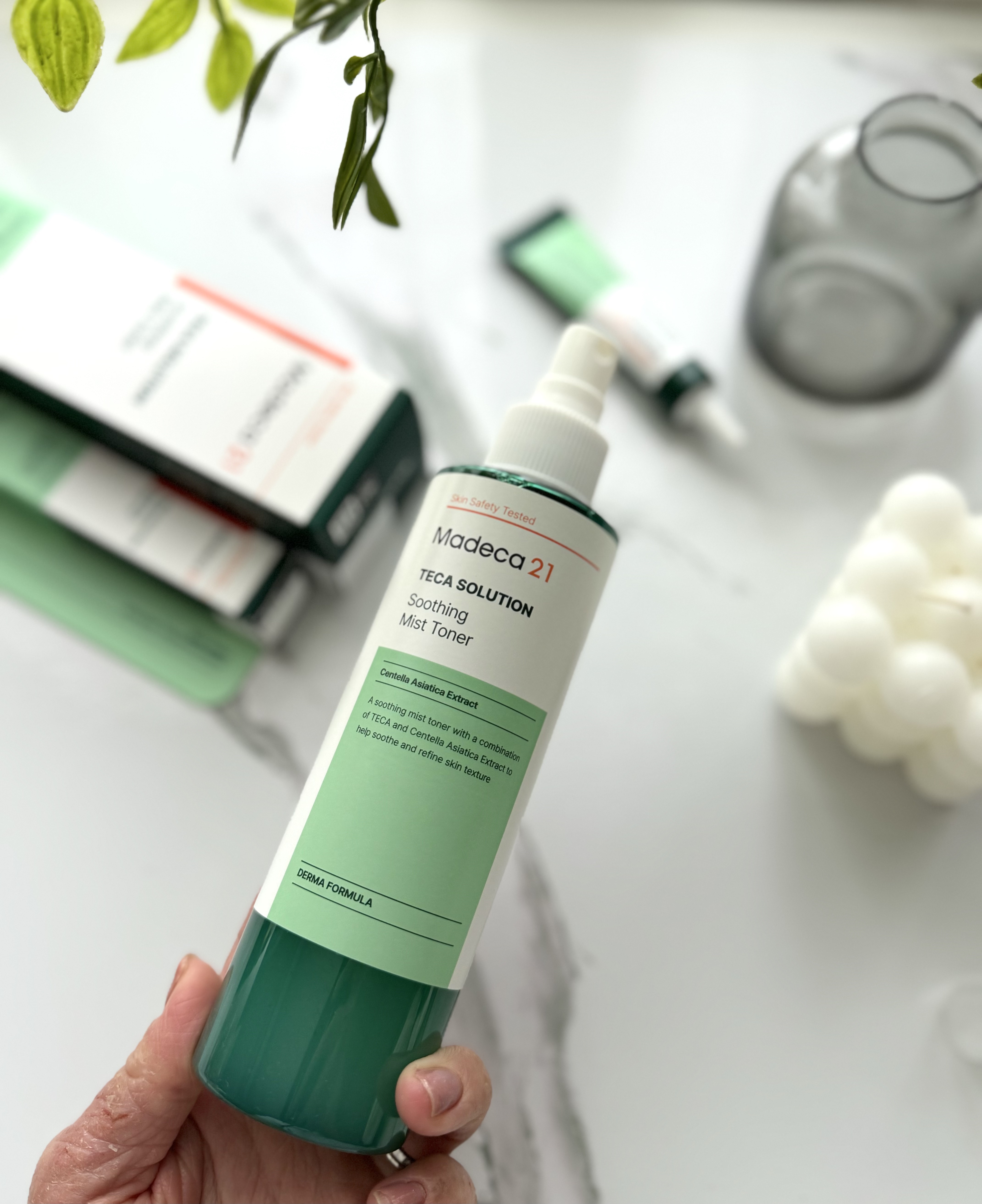 テカソルーションスージングミストトナー/Madeca21/ミスト状化粧水を使ったクチコミ（2枚目）