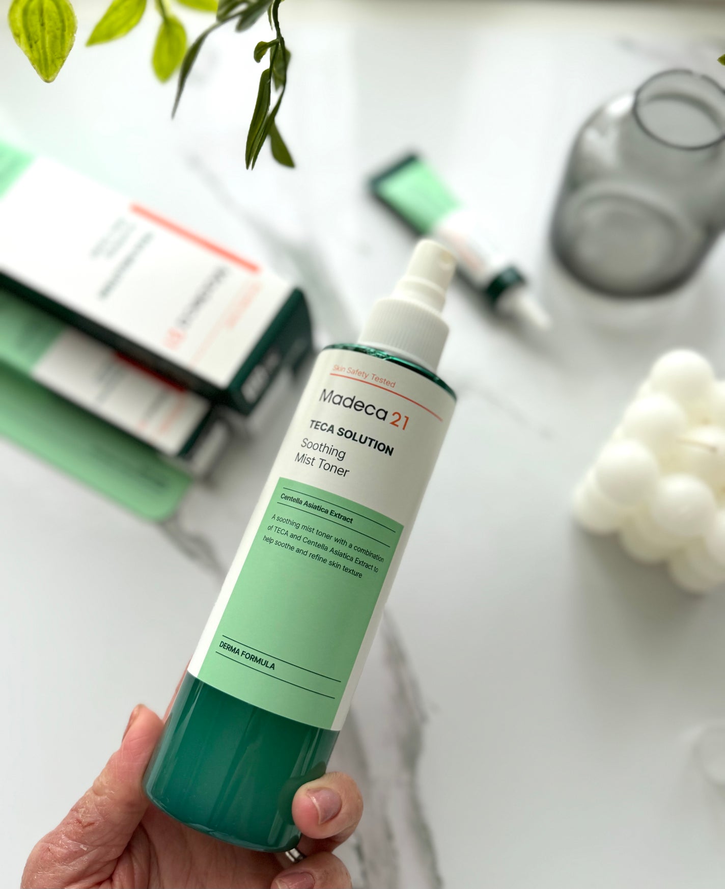 テカソルーションスージングミストトナー/Madeca21/ミスト状化粧水を使ったクチコミ(2枚目)
