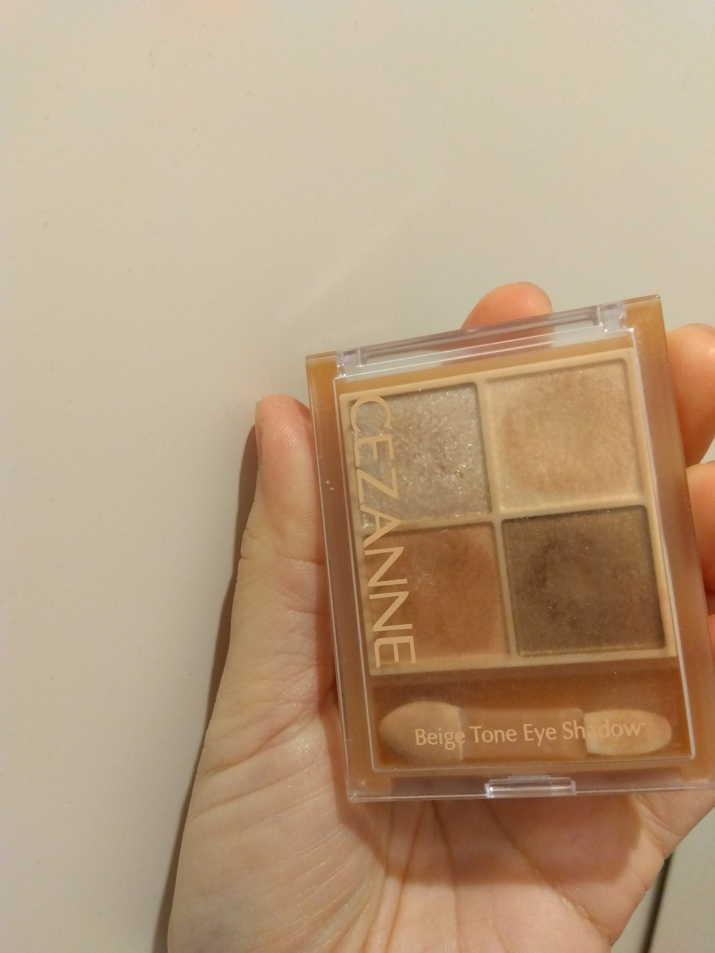 ベージュトーンアイシャドウ/CEZANNE/アイシャドウパレットを使ったクチコミ(2枚目)
