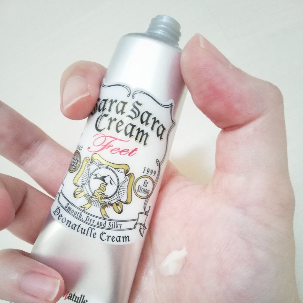 薬用足指さらさらクリーム/デオナチュレ/デオドラント・制汗剤を使ったクチコミ(3枚目)